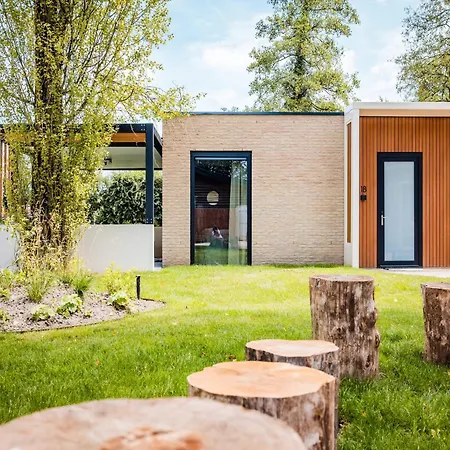 Calming Hideaway In Veluwe, Cleaning Included Hébergement de vacances